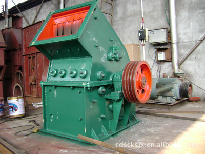 松川矿机 专业设计研发制造，打造卓越锤式破碎机系列